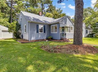 19 Greenbrier Rd, Portsmouth, VA 23707