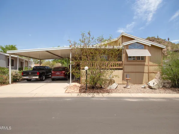 2233 E Behrend Drive #33, Phoenix, AZ 85024