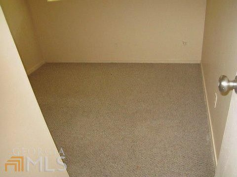 3rd image of 4323 Sierra Dr