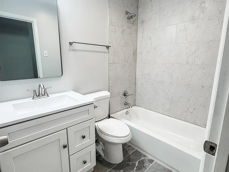 5504 Normandy Rd — Photo 12