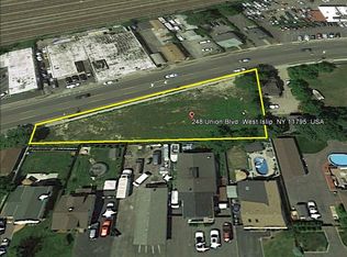 248 Union Blvd, West Islip, NY 11795