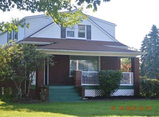 130 McMillen Ave, Beaver Falls, PA 15010