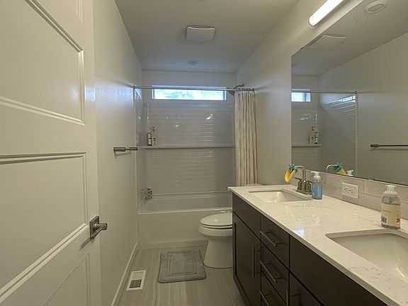 2nd image of 5016 88th Dr NE