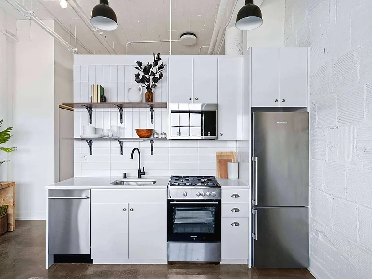 Duffey Lofts — Photo 12