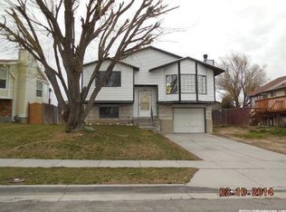 3544 W Silverglen Cir, Salt Lake City, UT 84129