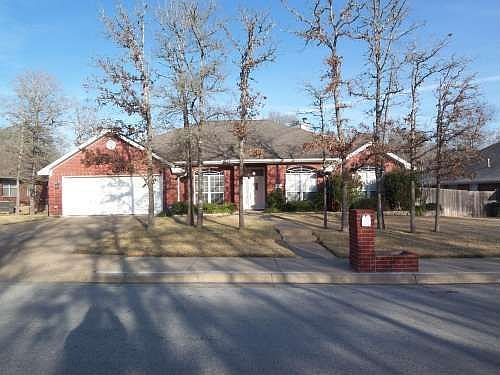 1st image of 1715 Cardinal Ln