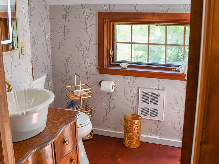13 Hampton Ln — Photo 13