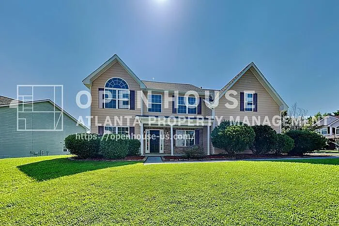 2720 Austin Ridge Dr NE