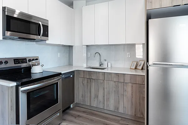 Rented by Compass | media 6