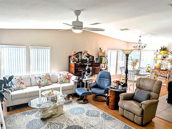 5th image of 34709 LAKE DRIVE N