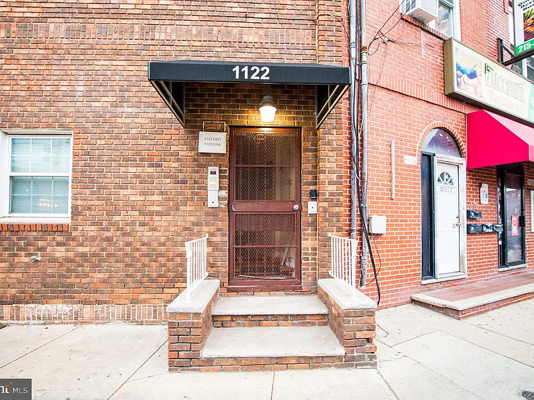 1122 E Passyunk Ave #1 — Photo 17