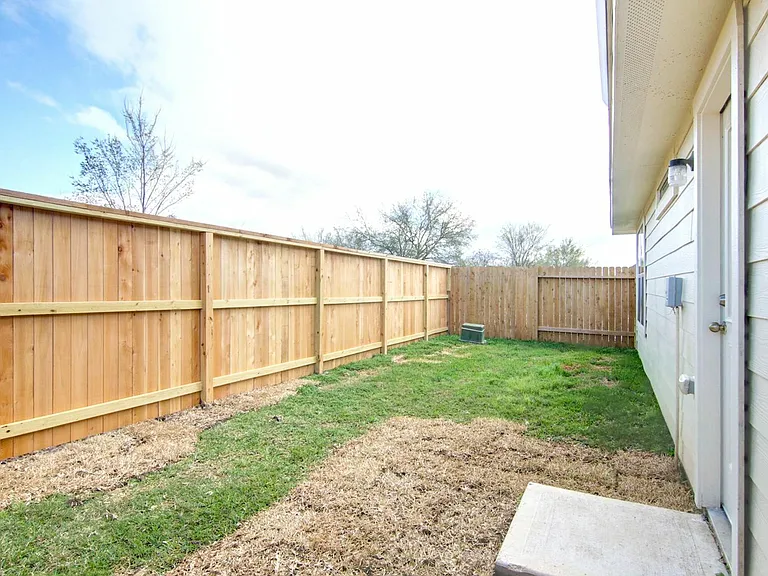 5506 Plantation Forest Dr — Photo 5
