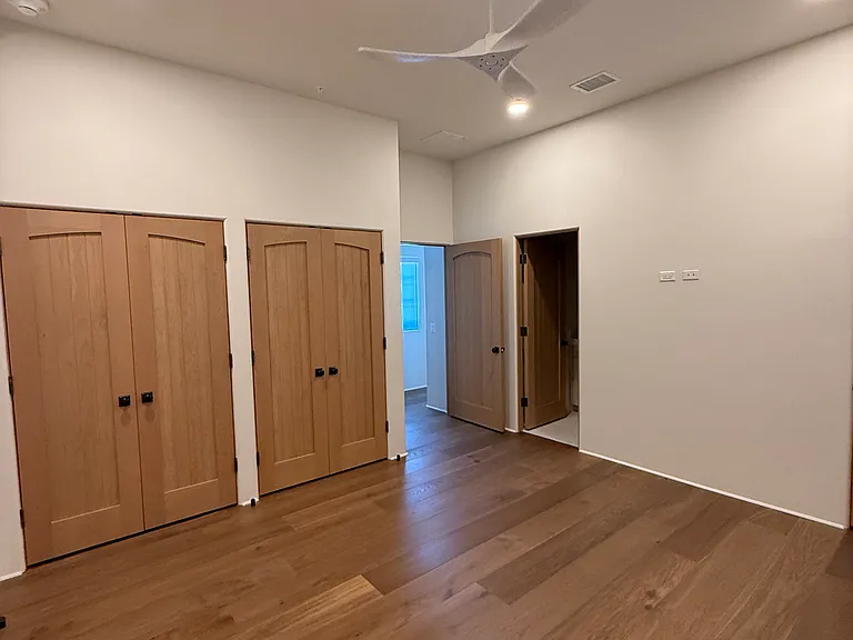 301 W Comstock Ave #3 — Photo 21