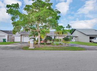 11224 SW 128th Ct, Miami, FL 33186