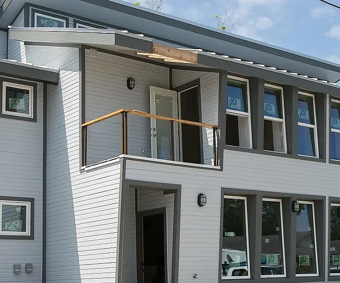 300 N Parker Ave #D — Photo 2