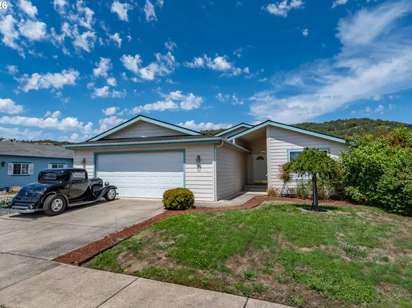 164 Jacob Hale Way, Roseburg, OR 97471