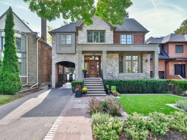 19 Whitehall Rd, Toronto, ON M4W 2C5