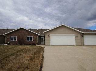 2004 20th Ave NW, Aberdeen, SD 57401