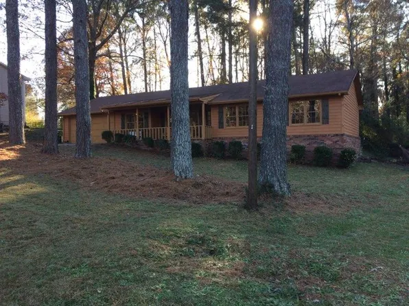 2045 Killian Hill Rd, Snellville, GA 30039