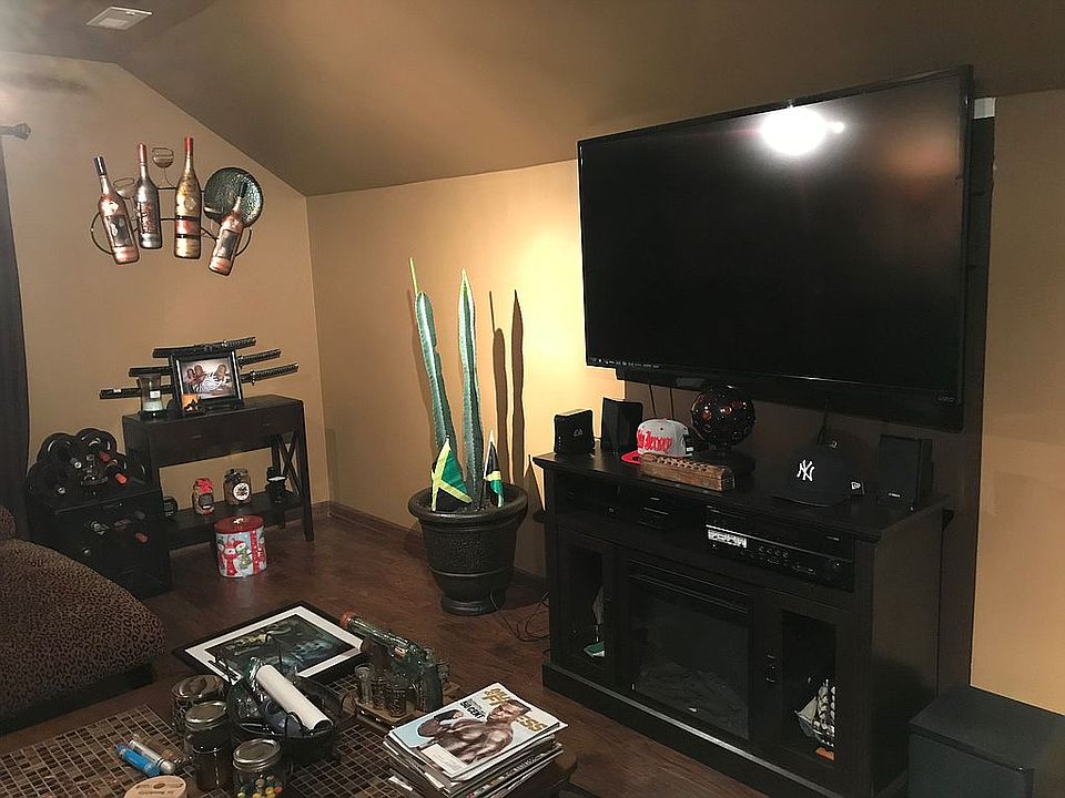 Bonus Room - Man Cave (2)