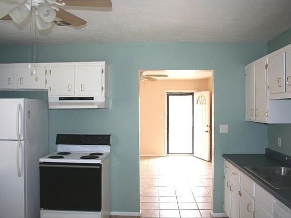 2nd image of 8319 Portsmouth Ct #2