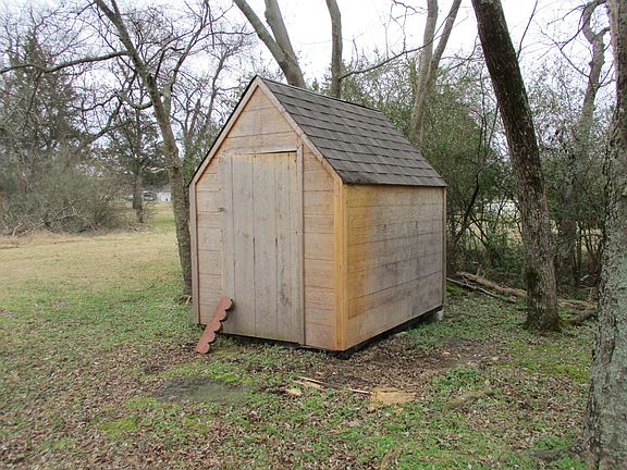 4th image of 730 Forrest Park Dr