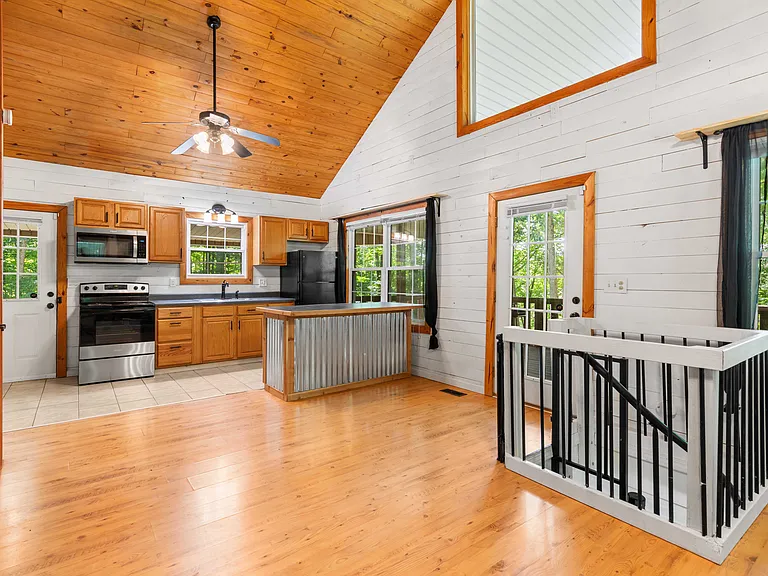 598 Hiwassee View Dr — Photo 6