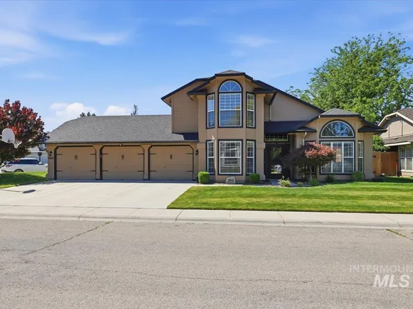 9881 W Alliance Dr, Boise, ID 83704
