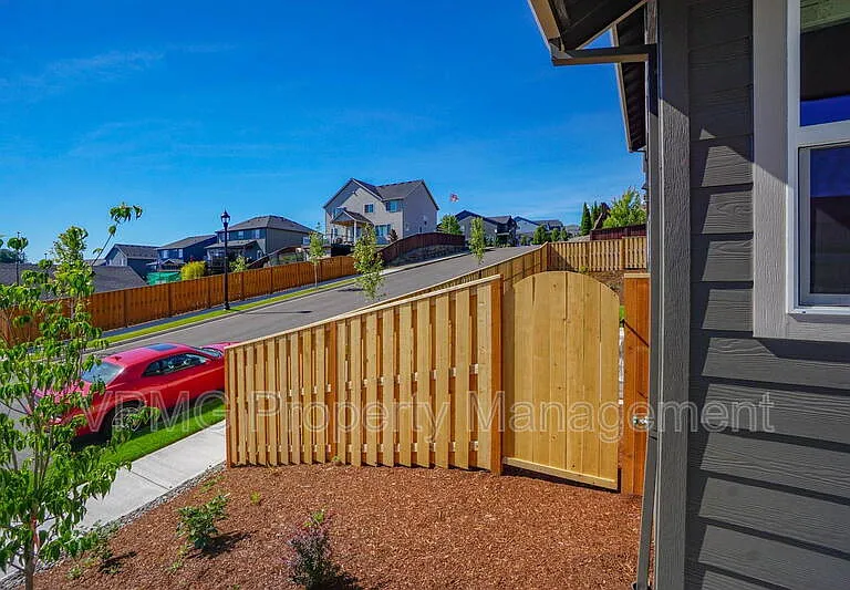 2331 E Otter Loop — Photo 31