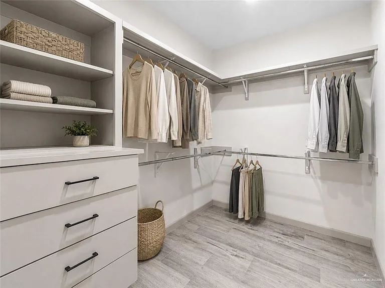 207 Canary Ave — Photo 13