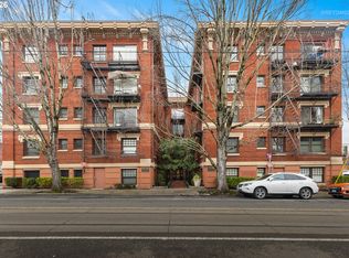 1829 NW Lovejoy St Unit 304, Portland, OR 97209