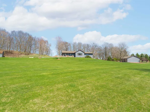 W3967 Shady Ln, Chilton, WI 53014