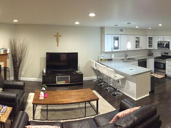 Pano view of living & kitchen