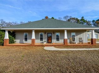 9962 Brandy Ct, Chunchula, AL 36521