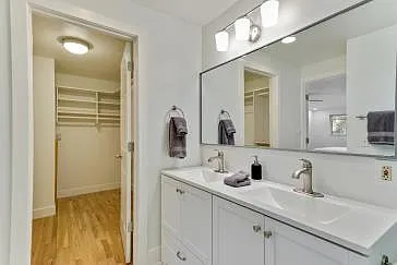 4925 S Pinehill Dr — Photo 25