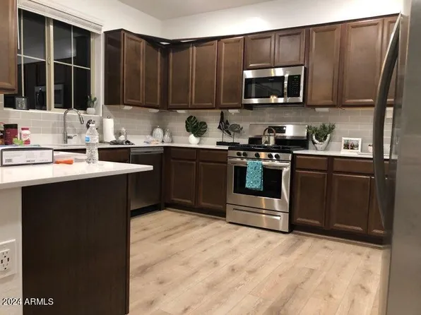 1784 S Senate St, Chandler, AZ 85286