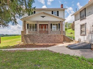 250 Old Hershberger Rd, Hollsopple, PA 15935