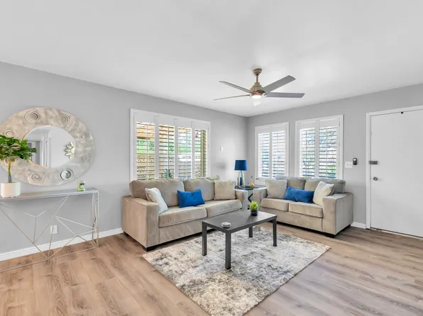 806 E Joan D Arc Ave, Phoenix, AZ 85022