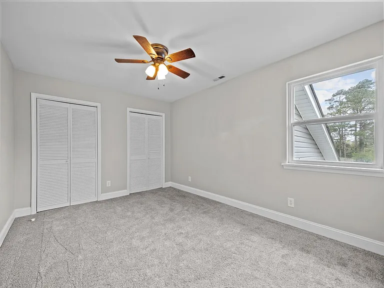 4 S Onsville Pl — Photo 12