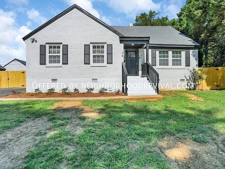 77 N Greer St — Photo 1