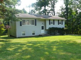 6 Hillcrest Blvd, Warren, NJ 07059