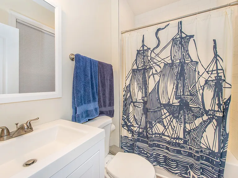 74 Elm St #1 — Photo 9