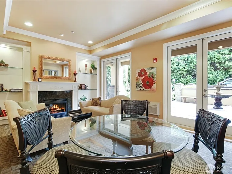 10398 NE 17th St — Photo 9