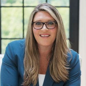 Darlene Umina