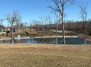 6071 S Clay Ave, Springfield, MO 65810