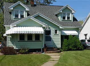 218 Seville Dr, Rochester, NY 14617