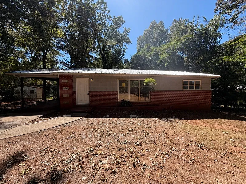 505 Ferndale Rd