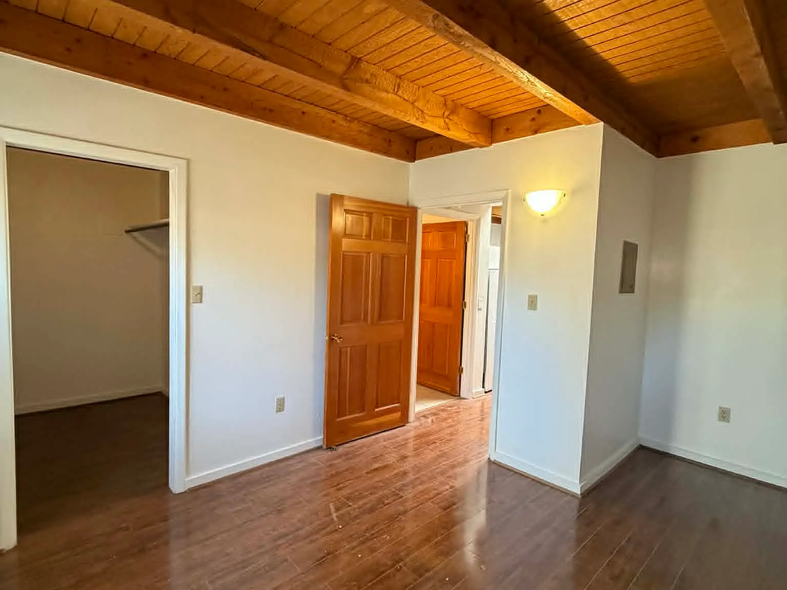 1 bed, 1000 sqft, $1,795 — Photo 3