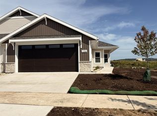 1206 20th St, Prairie Du Sac, WI 53578