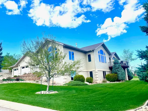 1932 Remuda Ln, Spearfish, SD 57783